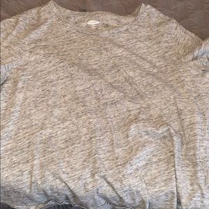Old navy tee shirt
